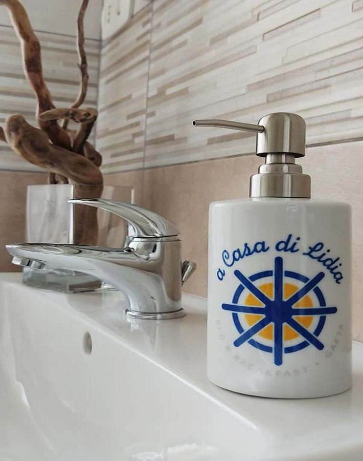 A Casa Di Lidia B&B Gaeta Ngoại thất bức ảnh